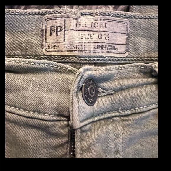 Free People sz 29 distressed skinny jeans with stretch - Picture 7 of 8